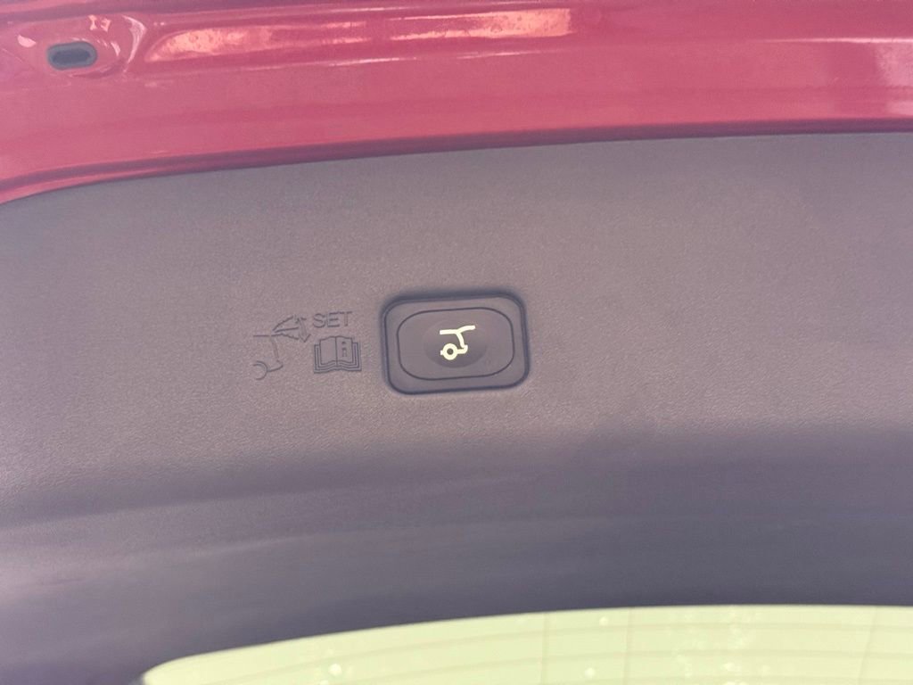 New 2024 Lincoln Nautilus Reserve w/ Equipment Group 202A image 52