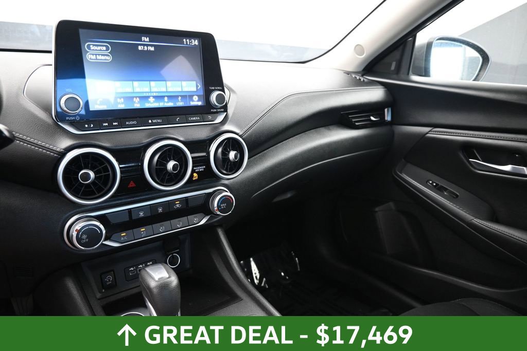 Used 2024 Nissan Sentra SV FWD image 23