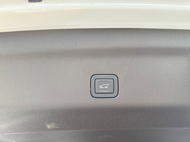 New 2026 Chevrolet Tahoe LT RWD image 18