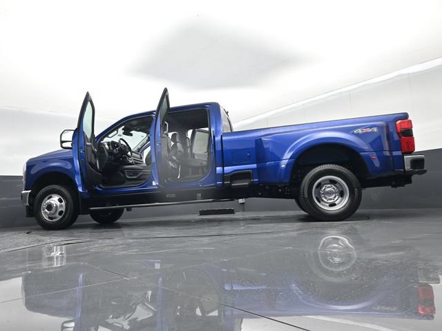 Used 2026 Ford F350 Lariat w/ Lariat Ultimate Package AWD/4WD image 75