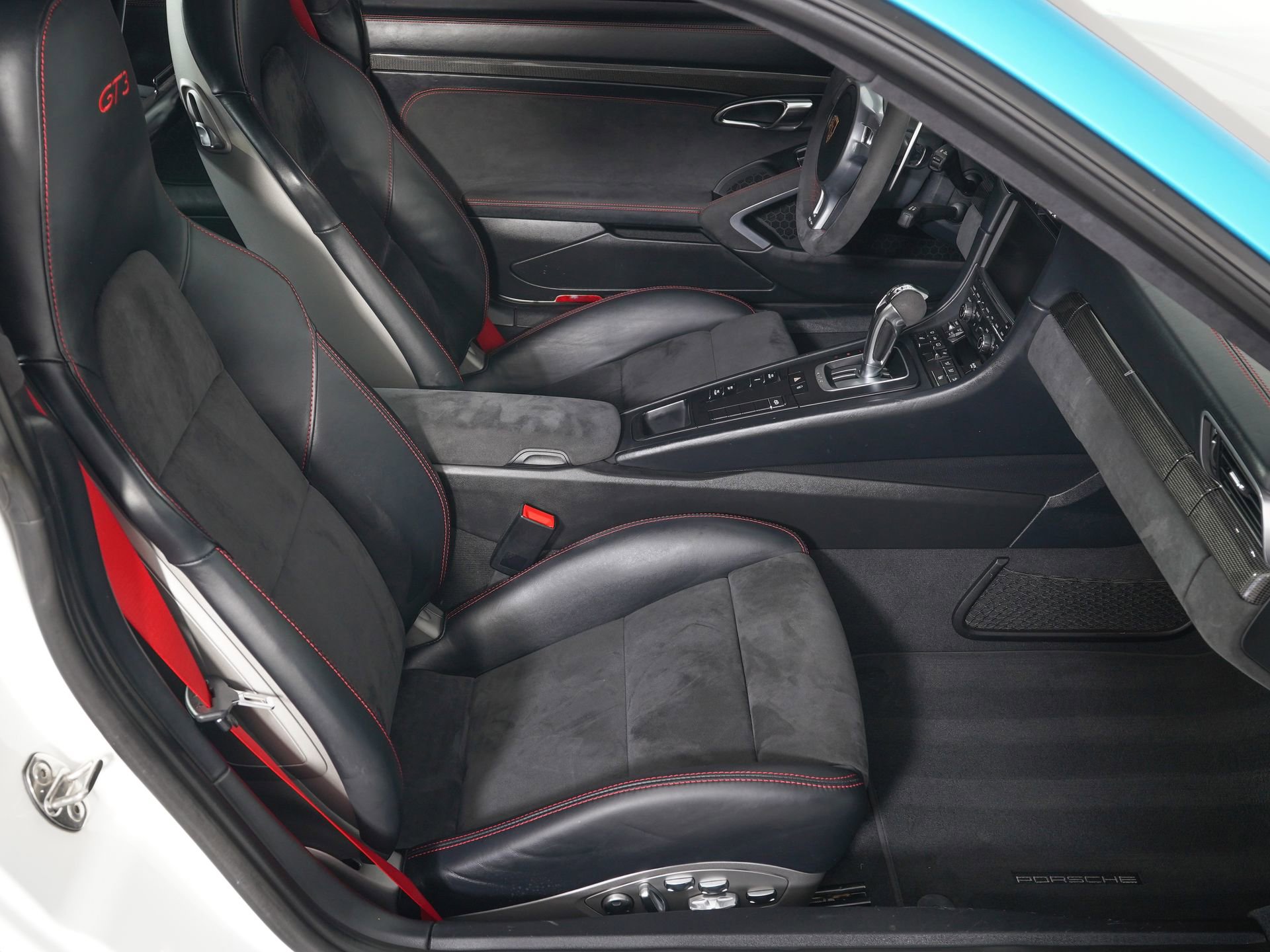 Used 2015 Porsche 911 GT3 image 9