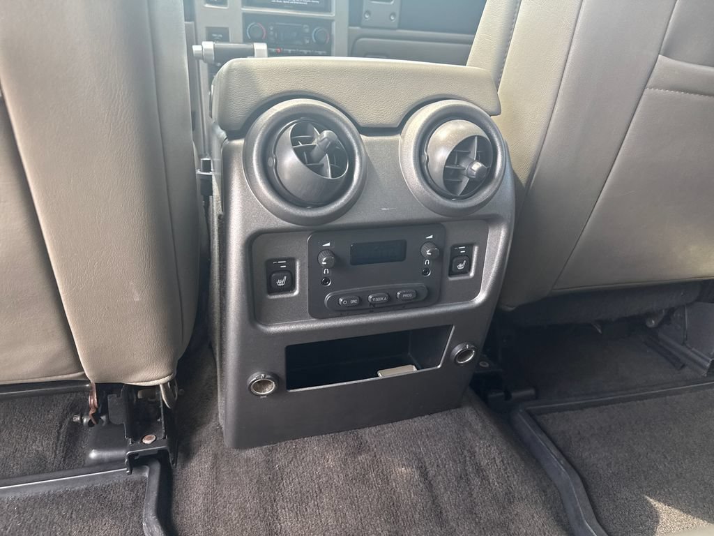 Used 2003 HUMMER H2 w/ Preferred Equipment Group AWD/4WD image 29