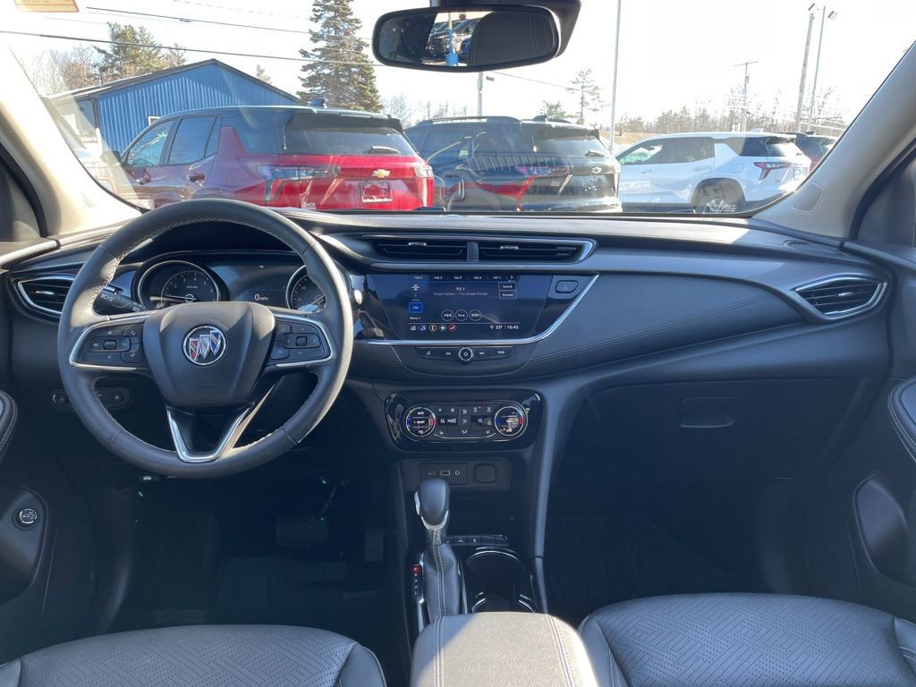 Used 2022 Buick Encore GX Essence w/ Experience Buick Package image 10