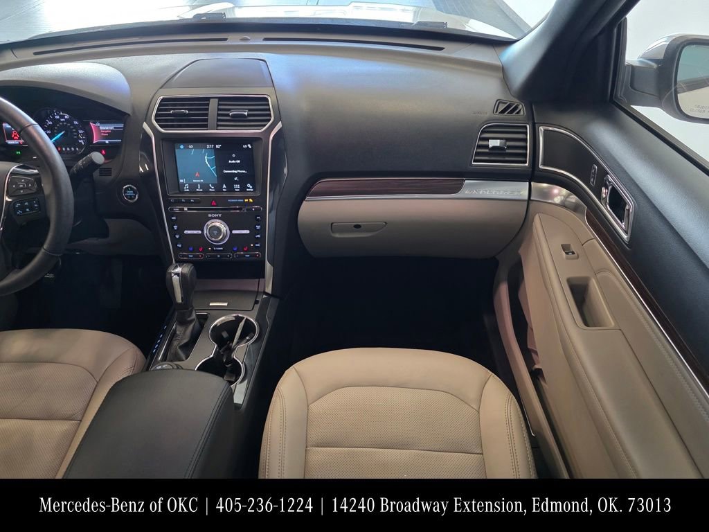 Used 2018 Ford Explorer Limited w/ Equipment Group 301A image 12