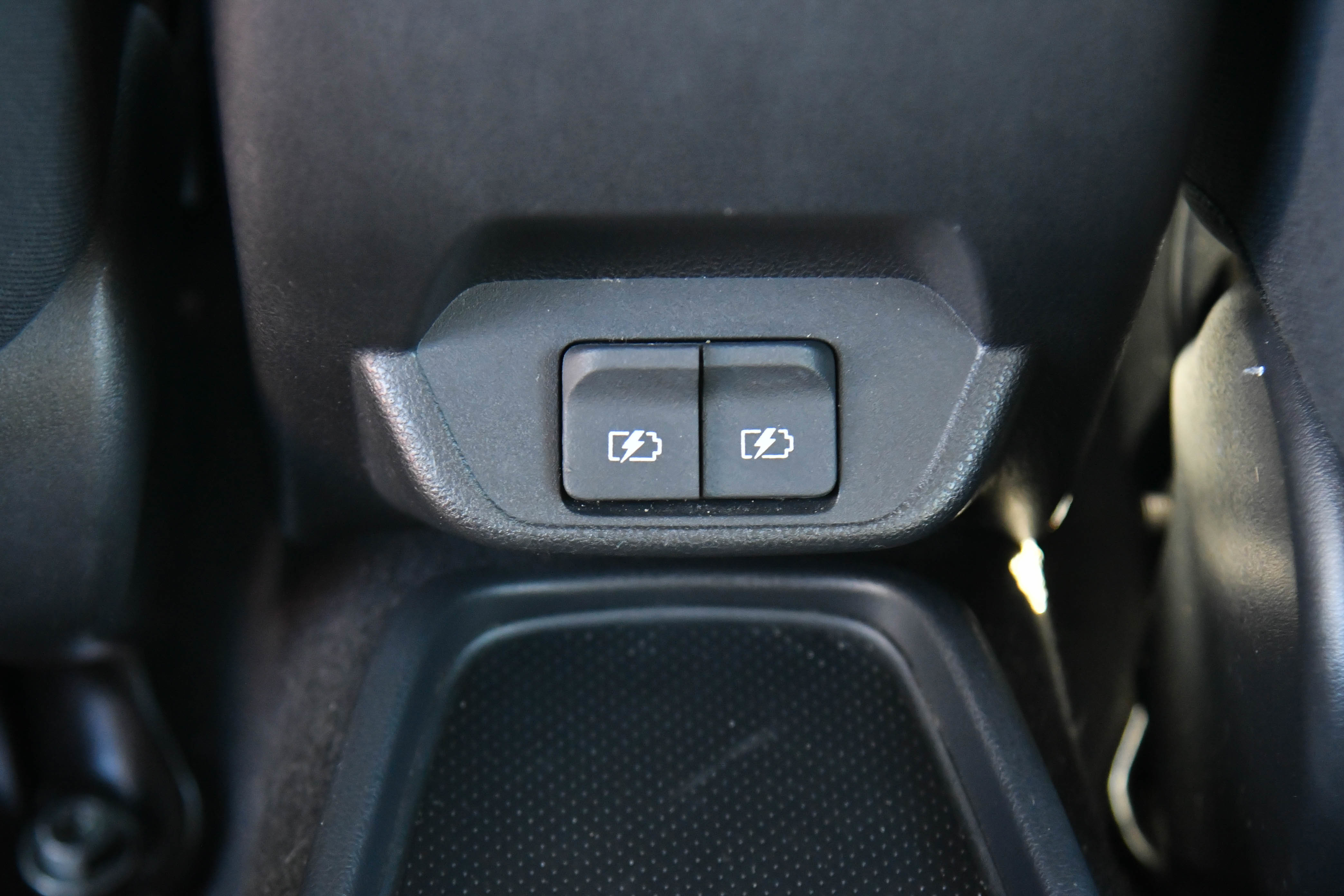 Used 2024 Nissan Leaf SV Plus image 36