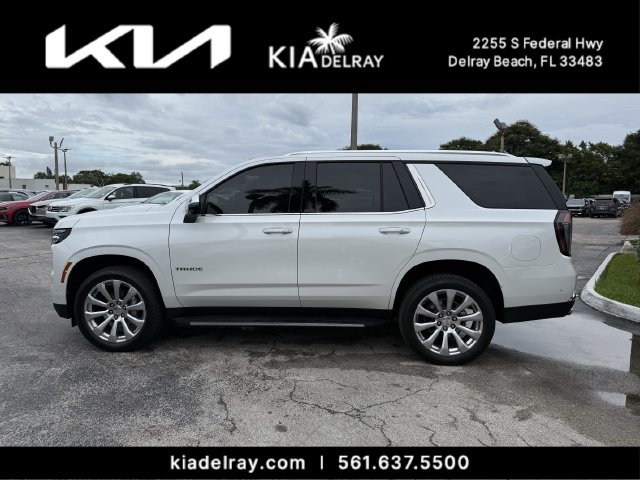 Used 2025 Chevrolet Tahoe Premier RWD image 5