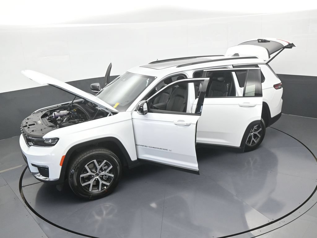 Used 2025 Jeep Grand Cherokee L Limited RWD image 61