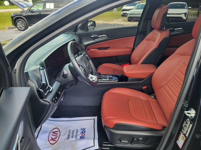 Certified 2025 Kia Sportage SX FWD image 11