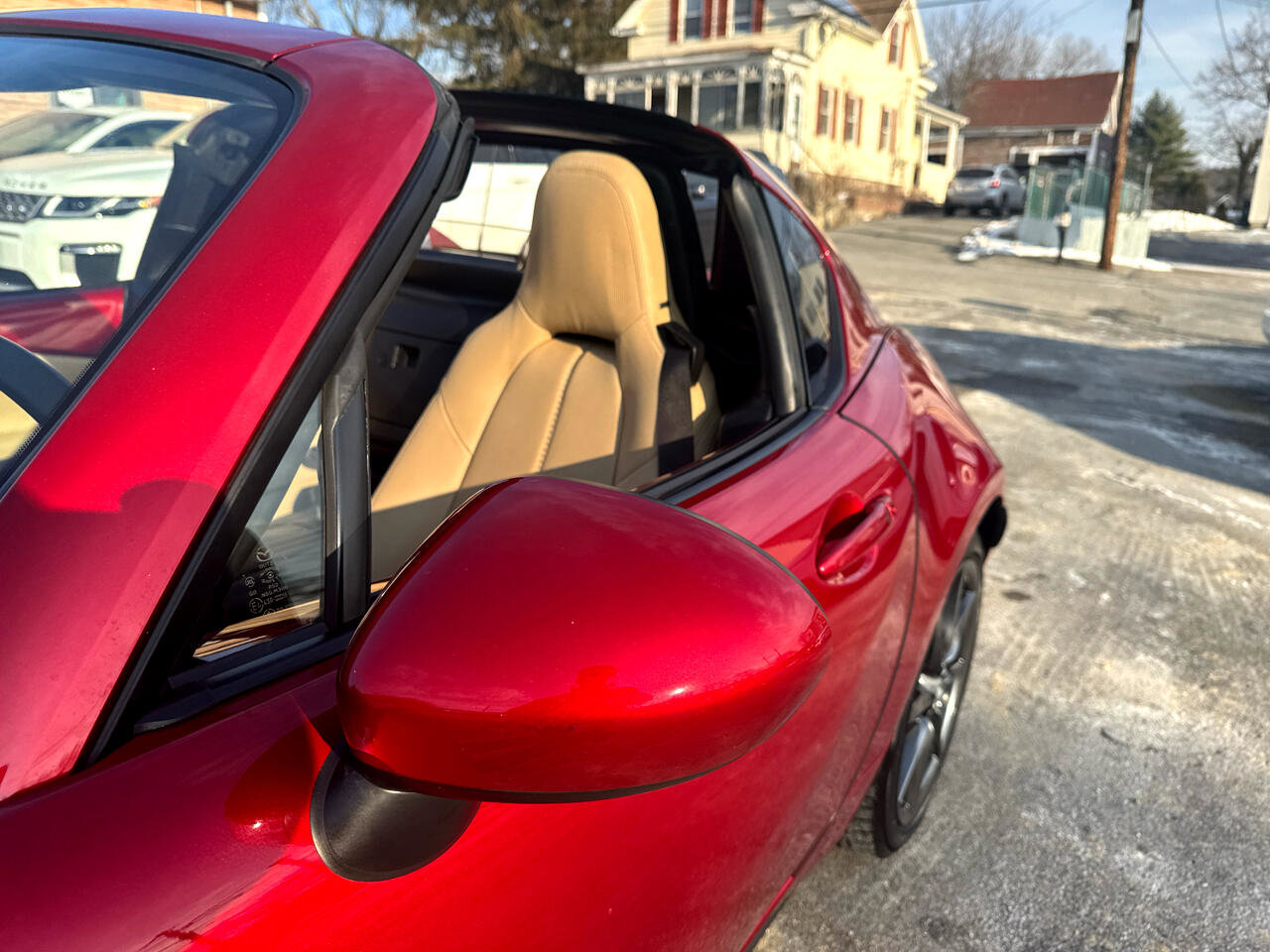 Used 2017 MAZDA MX-5 Miata RF Grand Touring image 21