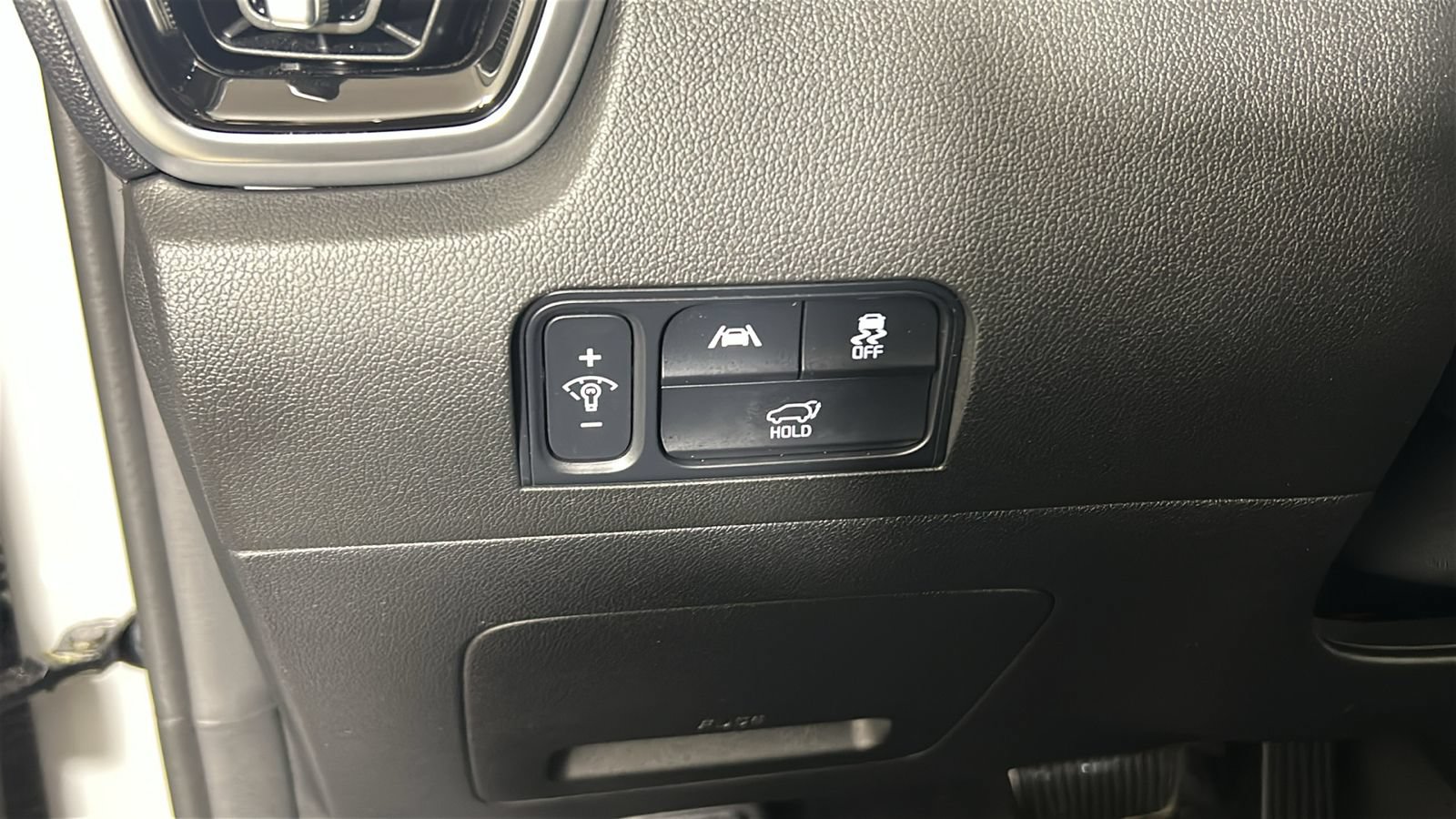 Used 2023 Kia Sorento SX AWD/4WD image 24