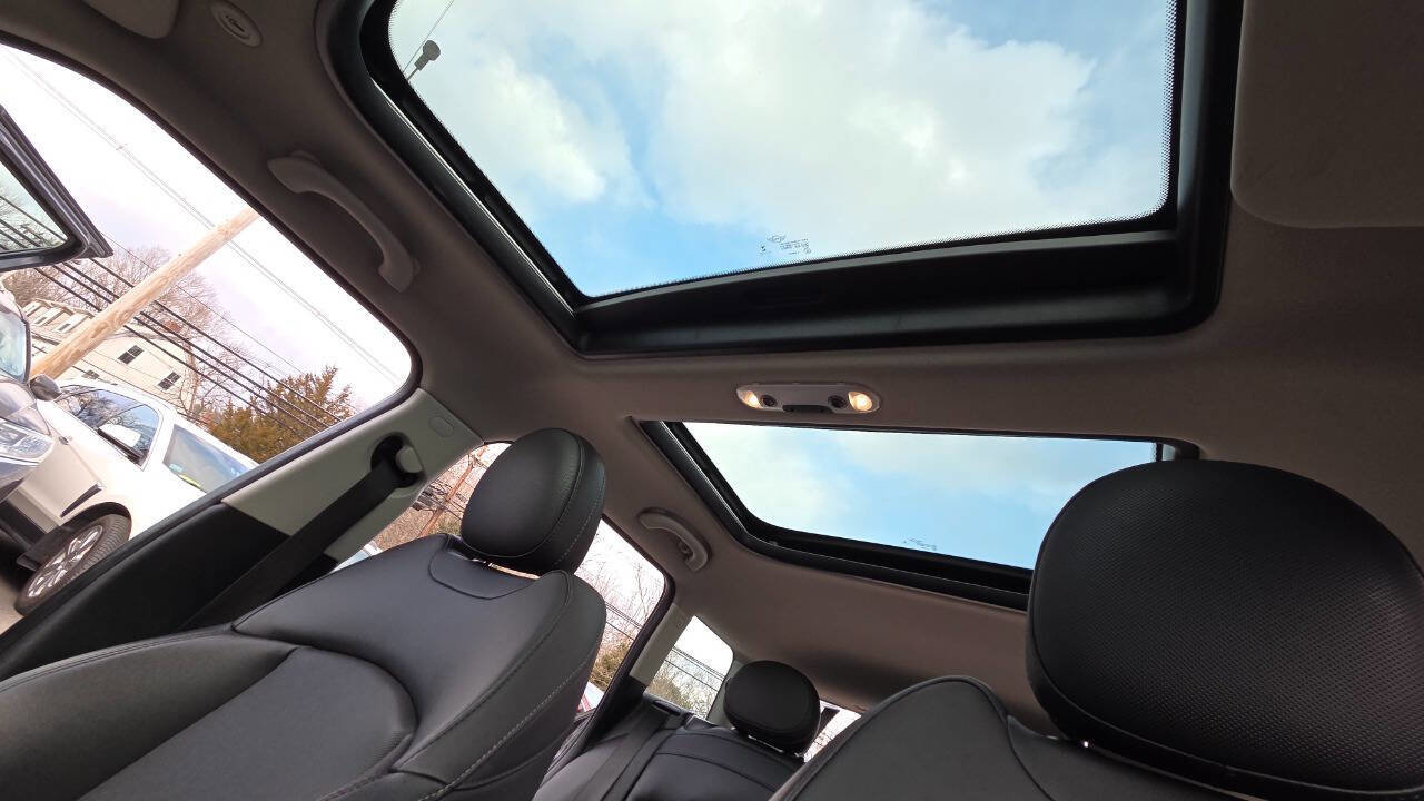 Used 2018 MINI Cooper Clubman S image 30