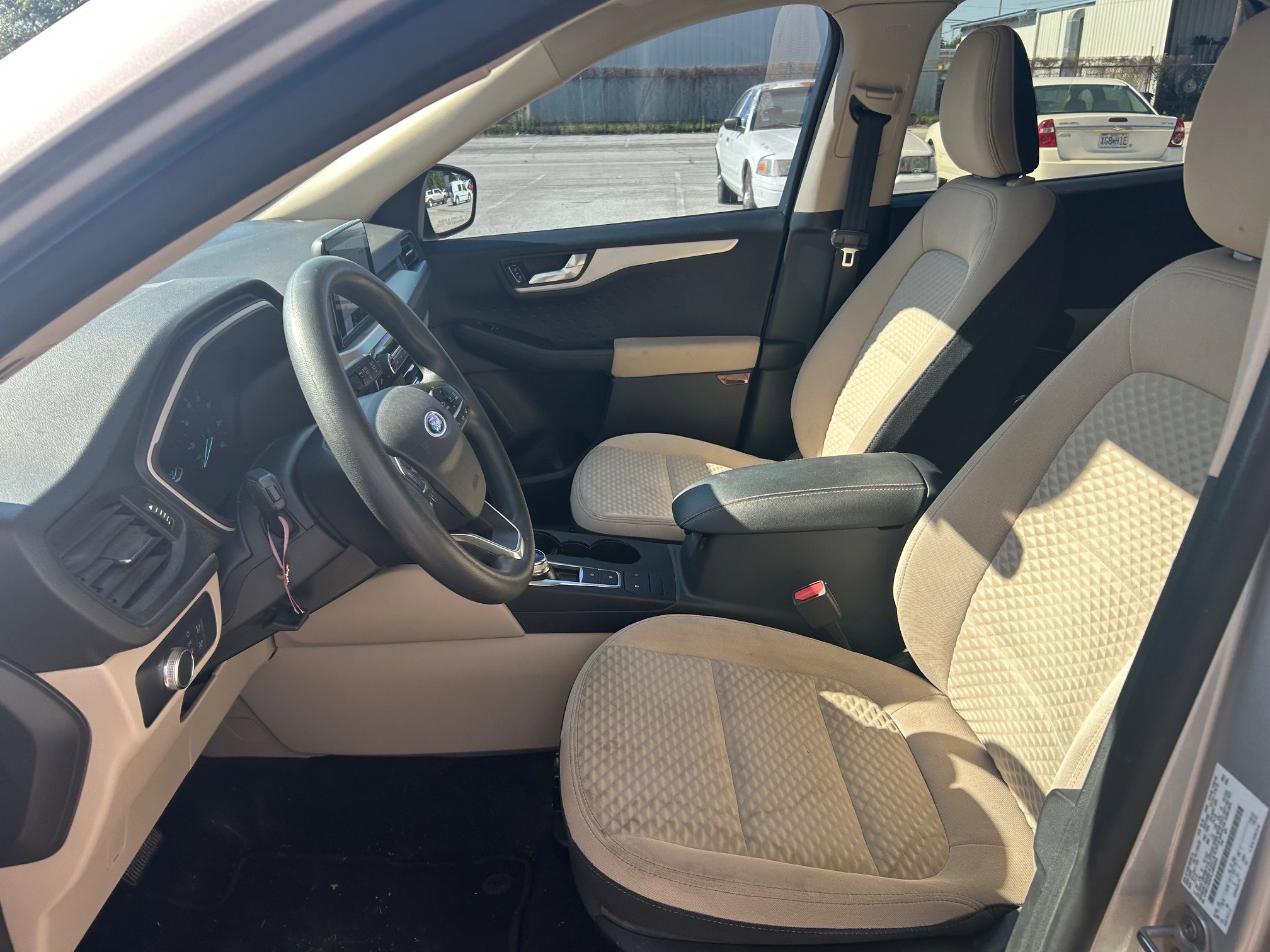 Used 2020 Ford Escape SE FWD image 7
