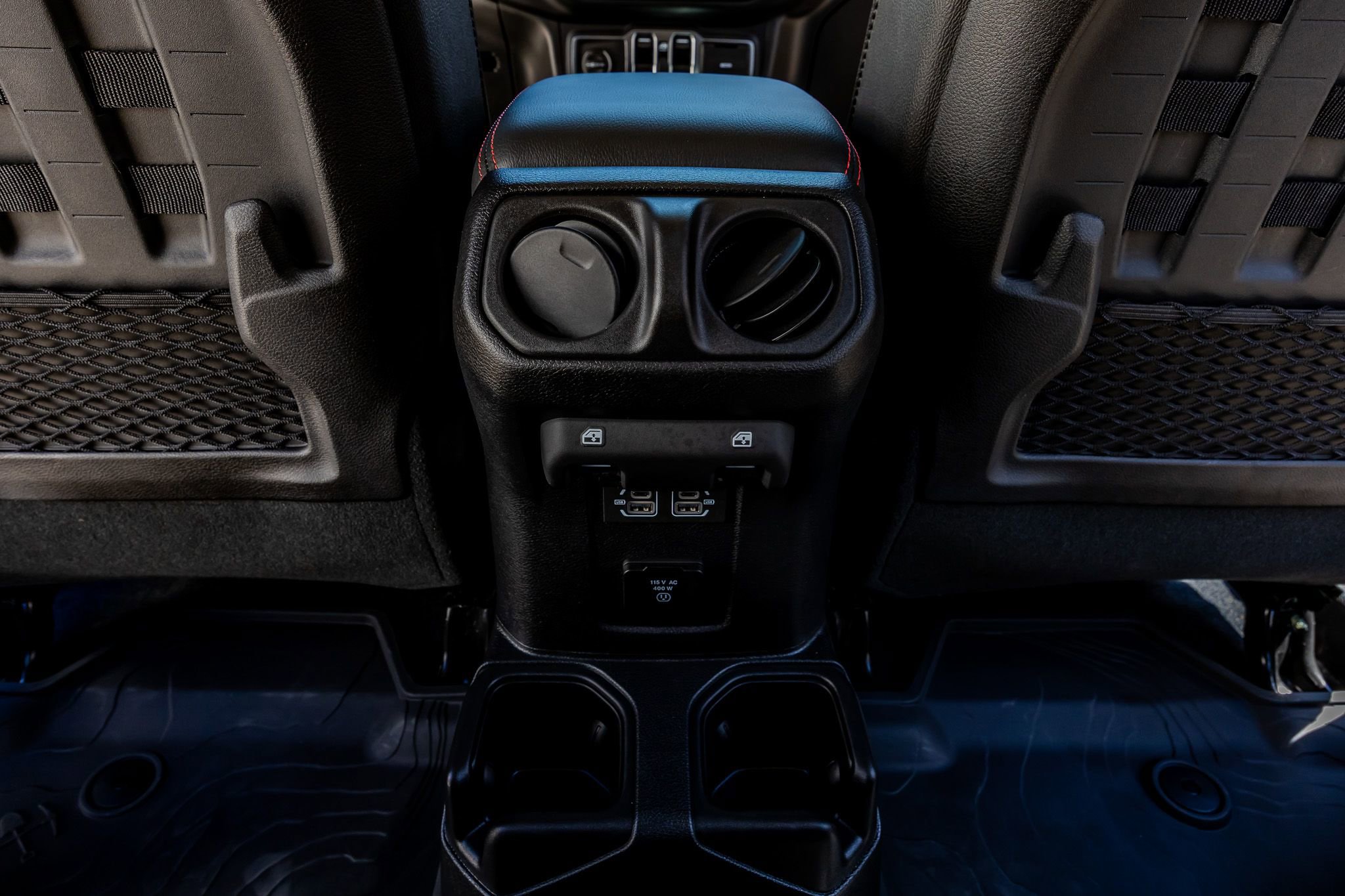 Used 2023 Jeep Gladiator Rubicon w/ LED Lighting Group AWD/4WD image 32