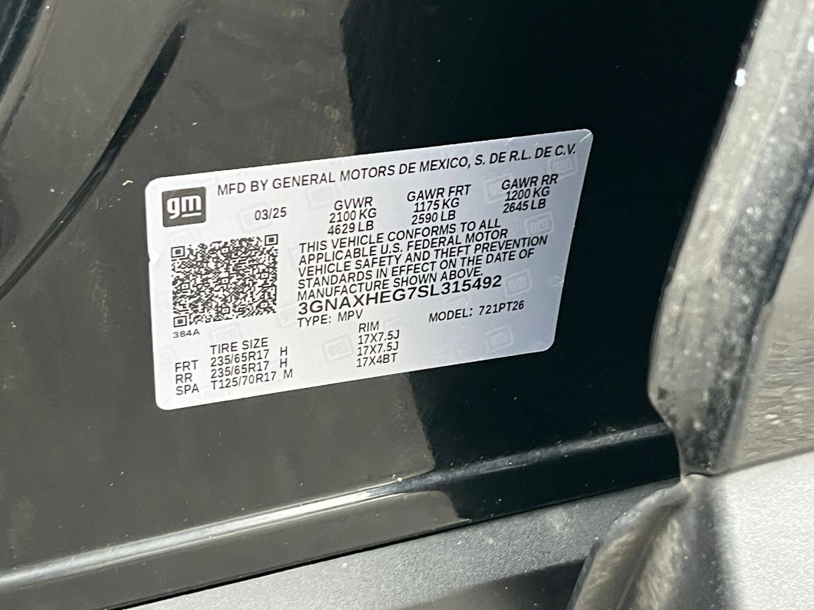 Used 2025 Chevrolet Equinox LT FWD image 29