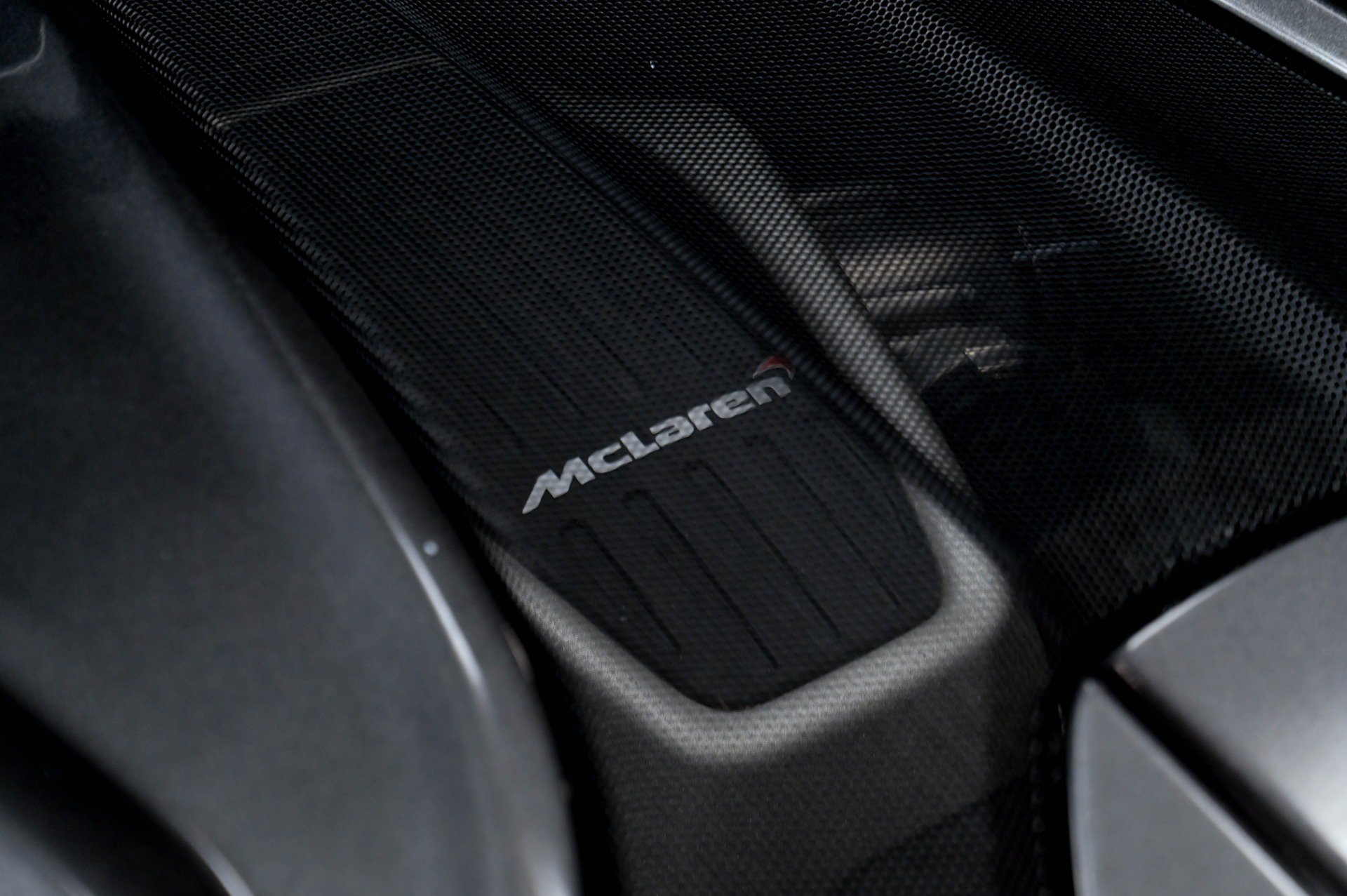 Used 2019 McLaren 600LT RWD image 41