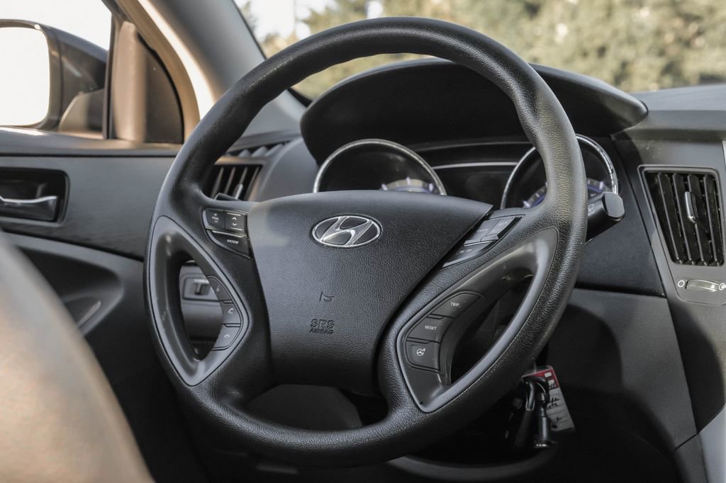 Used 2014 Hyundai Sonata GLS w/ Popular Equipment Group 2 image 15