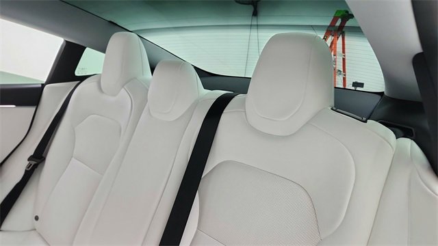 Used 2025 Tesla Model 3 Long Range image 29