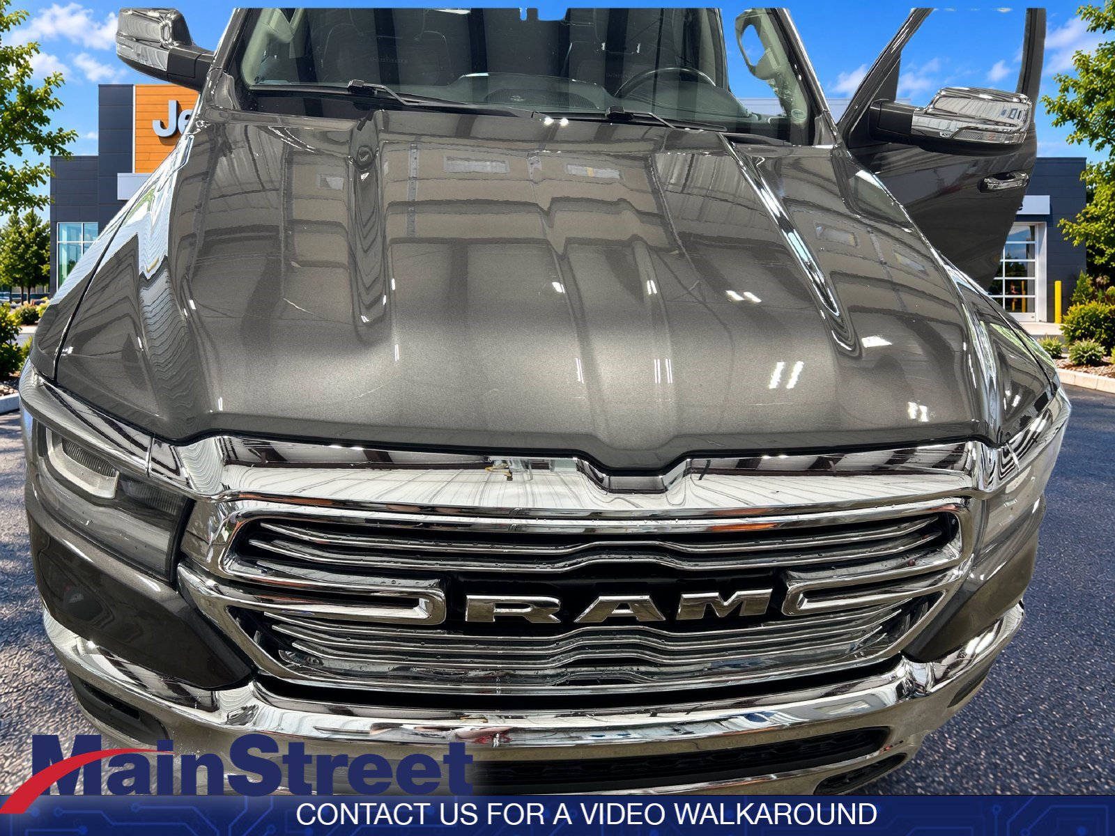 Used 2022 RAM 1500 Laramie AWD/4WD image 19
