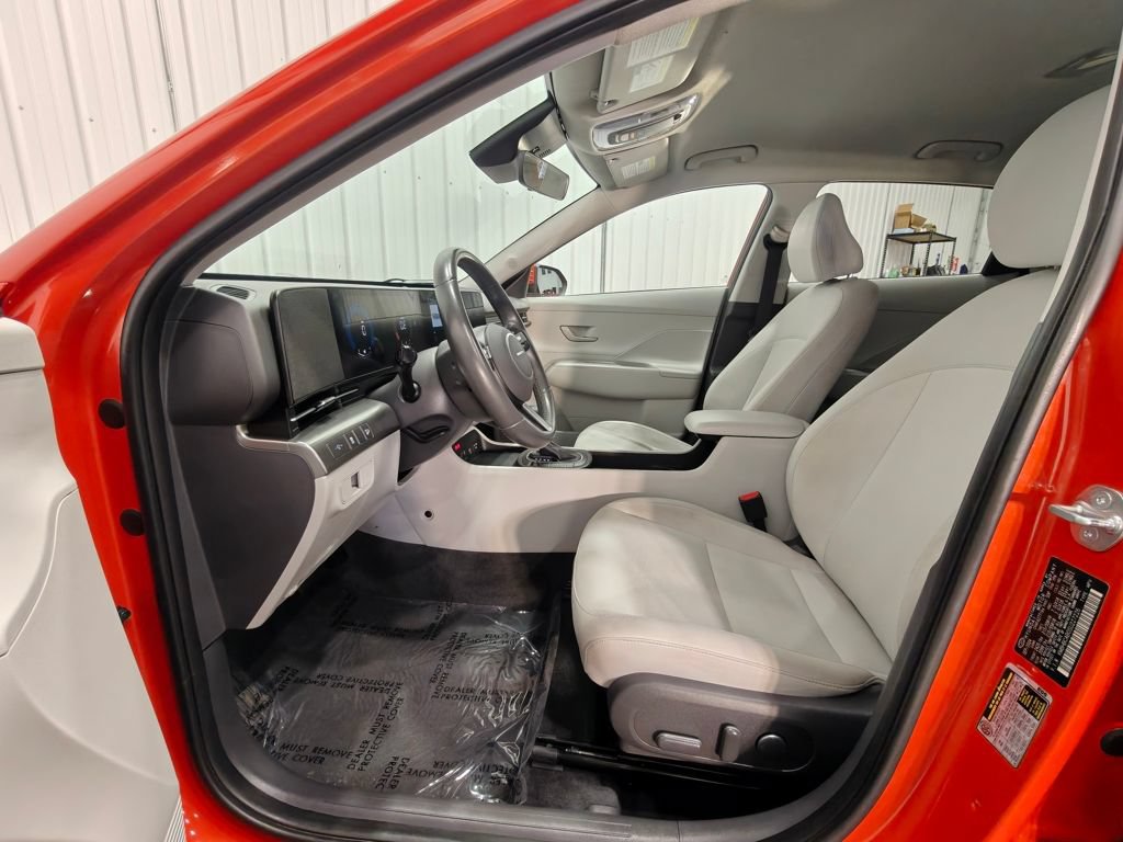 Used 2025 Hyundai Kona SEL AWD/4WD image 22