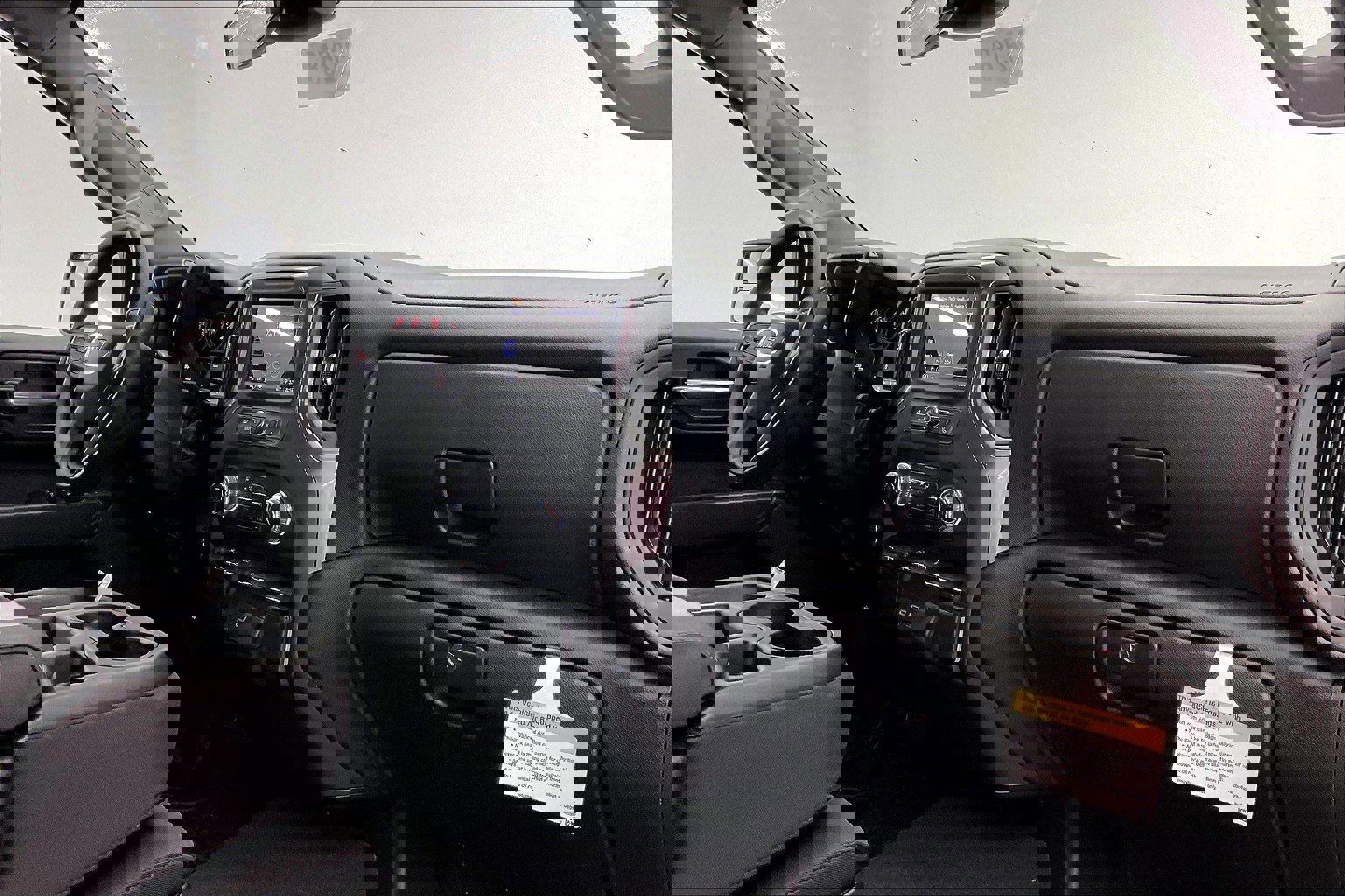 Used 2025 GMC Sierra 1500 Pro w/ Graphite Edition image 6