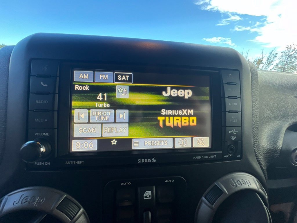 Used 2015 Jeep Wrangler Unlimited Sport w/ Quick Order Package 24S AWD/4WD image 42
