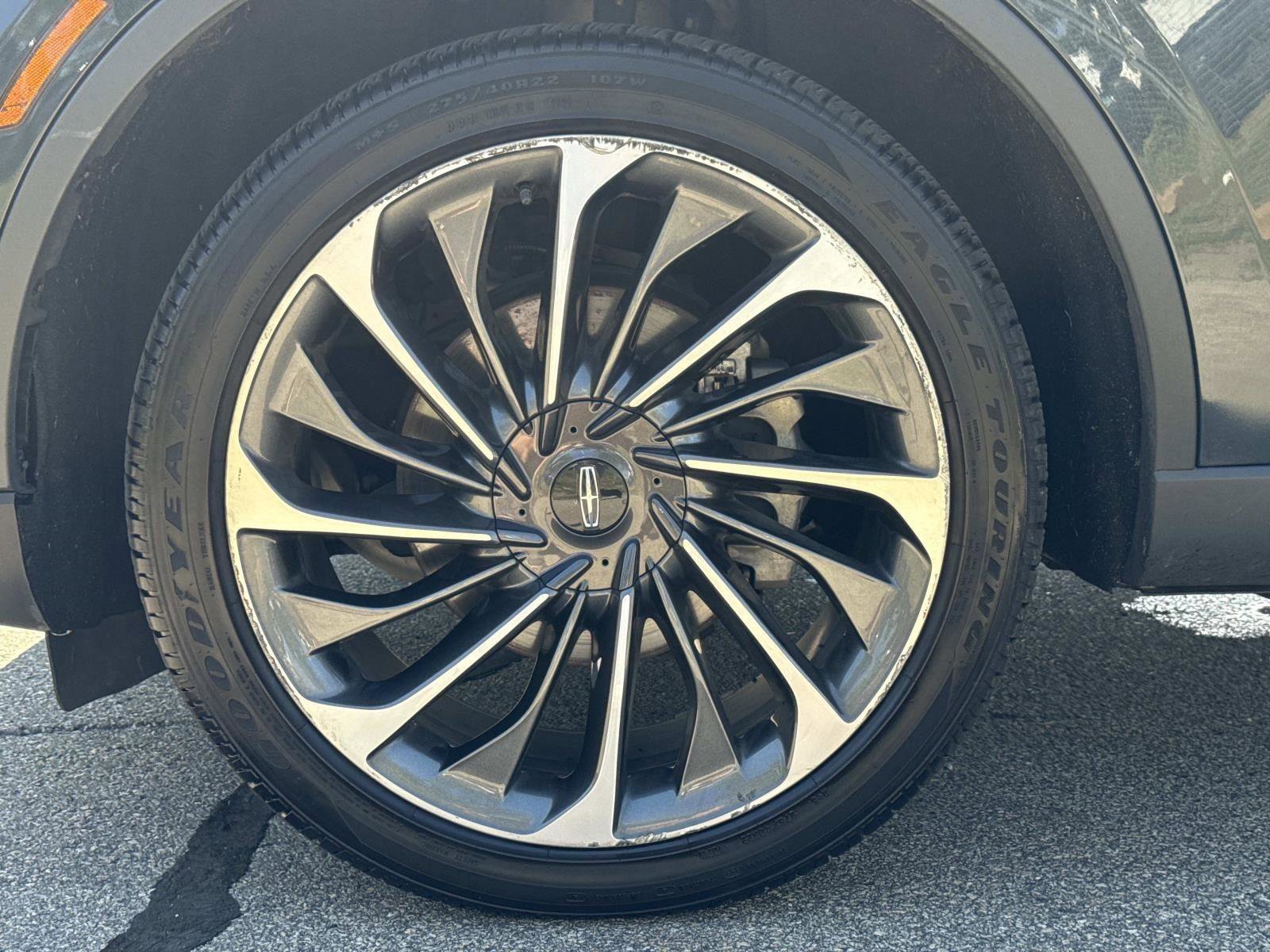 Used 2022 Lincoln Aviator Reserve w/ Equipment Group 201A image 9