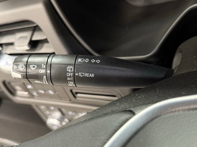 Used 2023 GMC Yukon SLT image 20