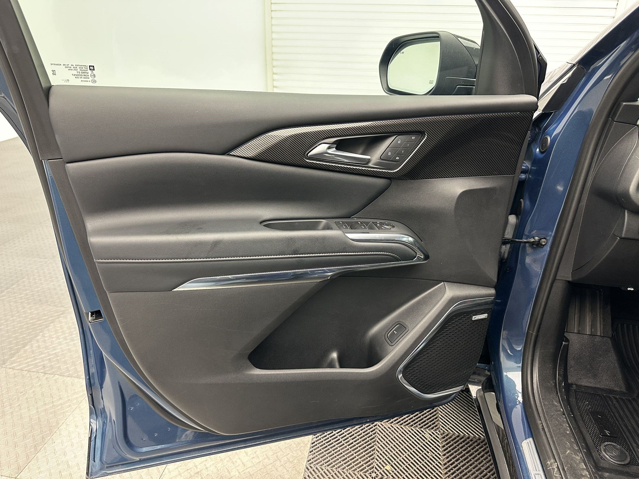 Certified 2026 Chevrolet Traverse High Country w/ LPO, Floor Liner Package AWD/4WD image 14