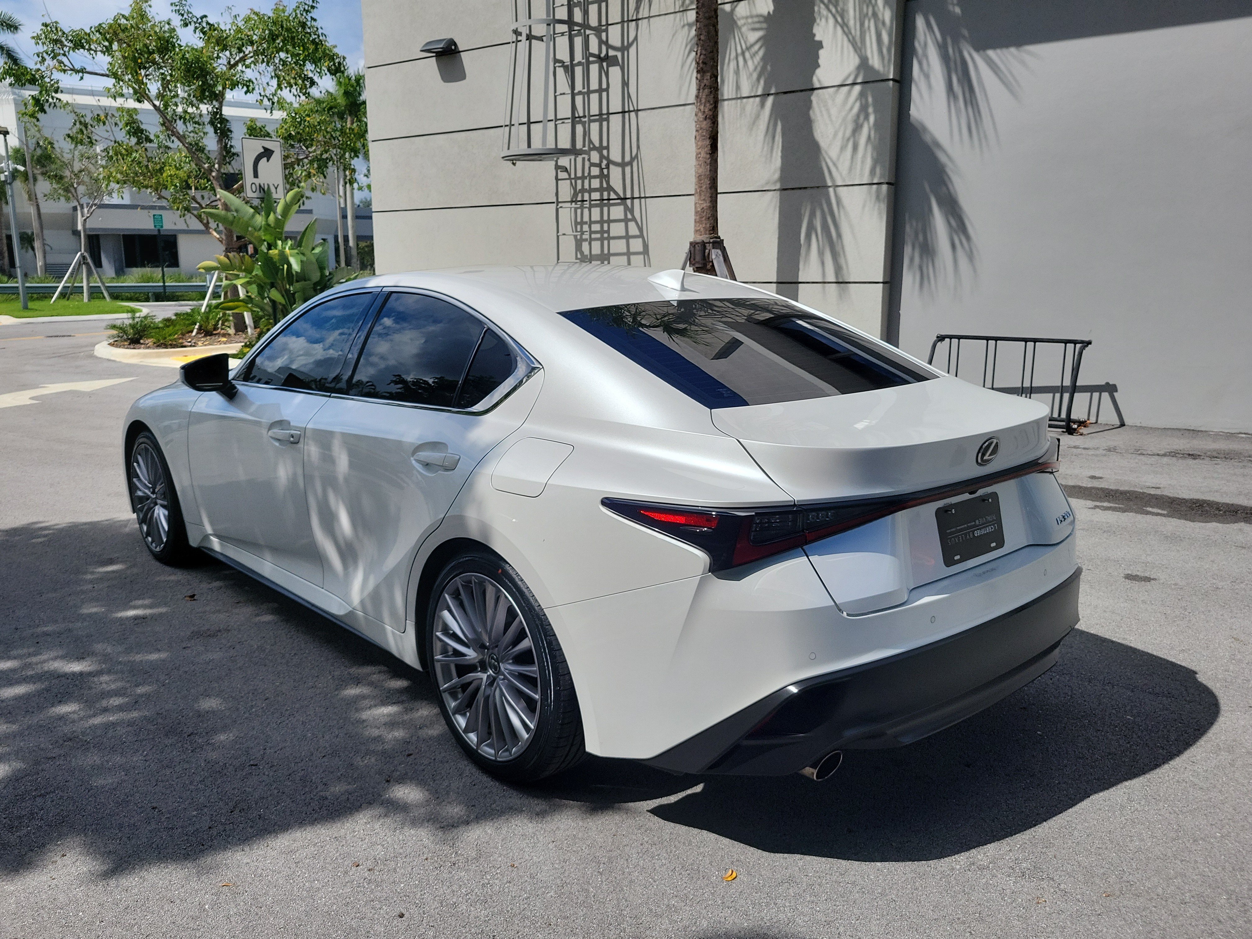 Used 2025 Lexus IS 300 w/ Premium Package RWD image 4