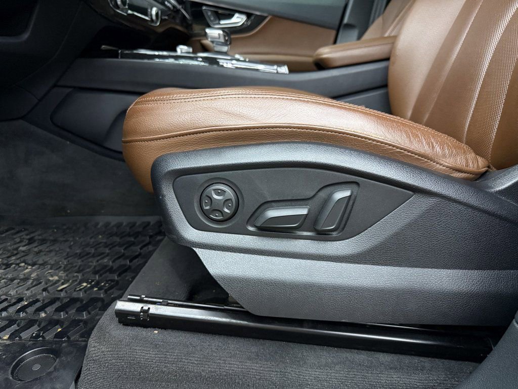 Used 2018 Audi Q7 3.0T Premium Plus w/ Premium Plus Package image 18