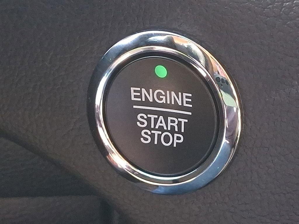 Used 2018 Ford Edge SEL w/ Equipment Group 201A image 24