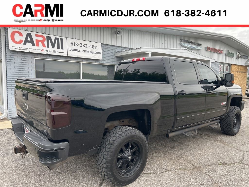 Used 2016 Chevrolet Silverado 2500 LT w/ Midnight Edition AWD/4WD image 6