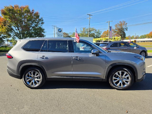 Used 2026 Toyota Grand Highlander AWD image 8