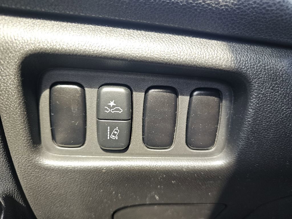 Used 2021 Mitsubishi Outlander Sport Black Edition image 30