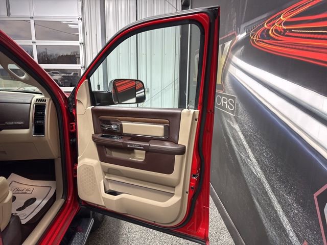 Used 2017 RAM 3500 Laramie image 27