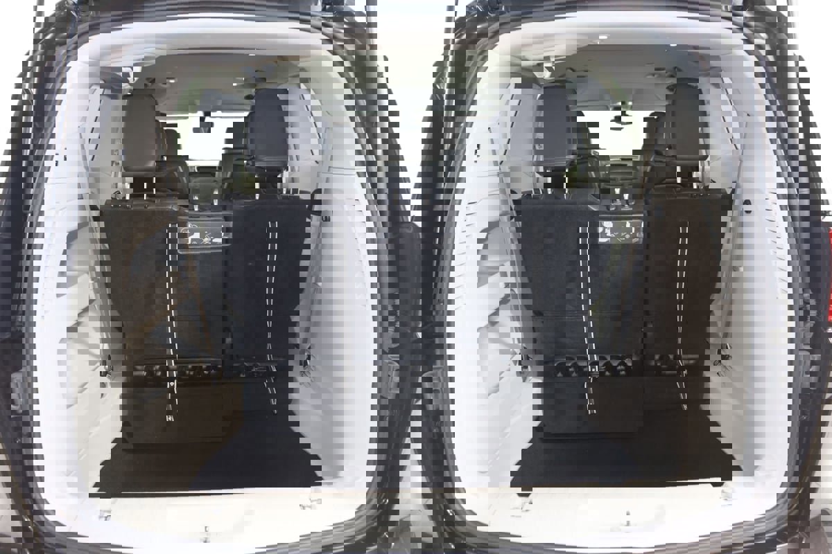 Used 2017 Chrysler Pacifica Touring-L image 49