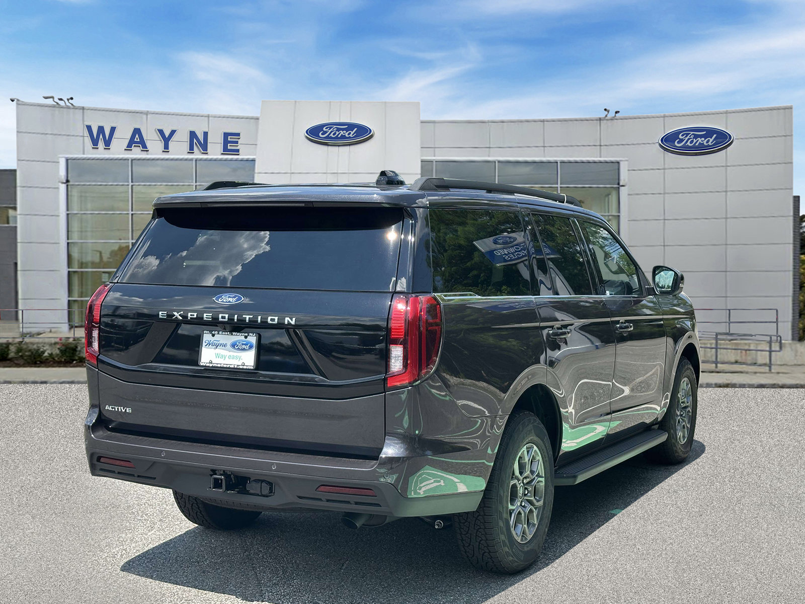 New 2026 Ford Expedition Active AWD/4WD image 4