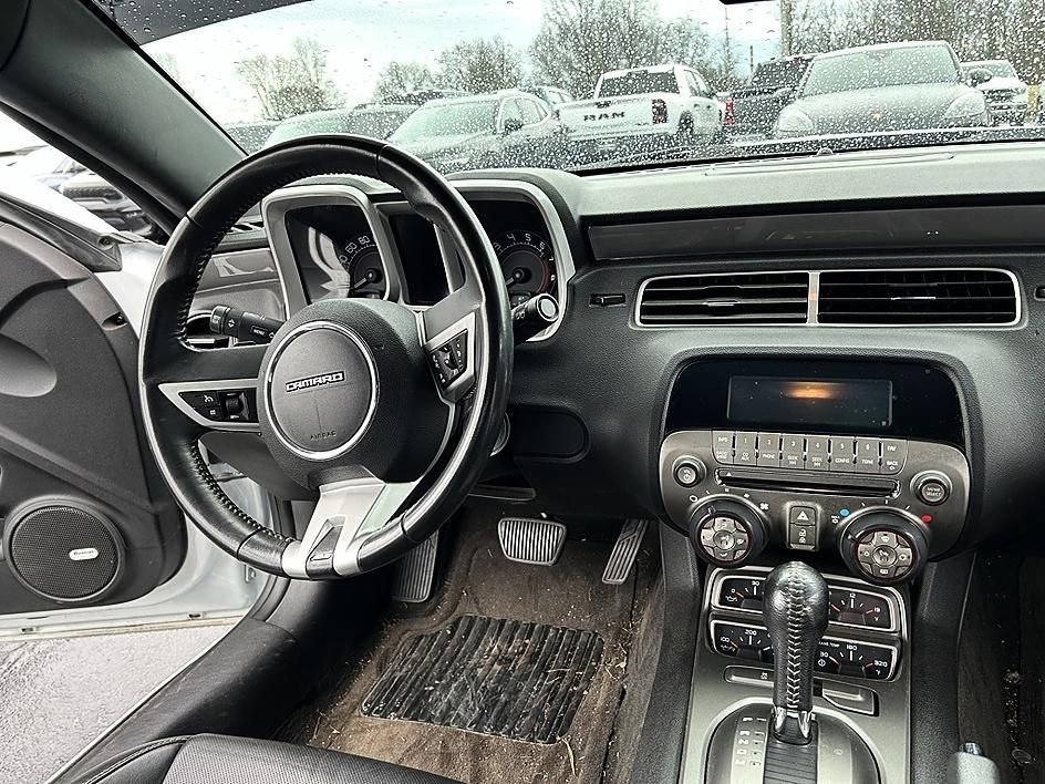 Used 2010 Chevrolet Camaro SS w/ RS Package image 7