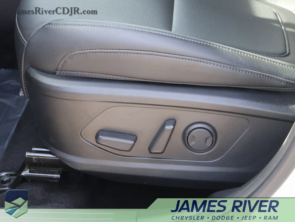 Used 2025 Hyundai Santa Cruz SEL image 23