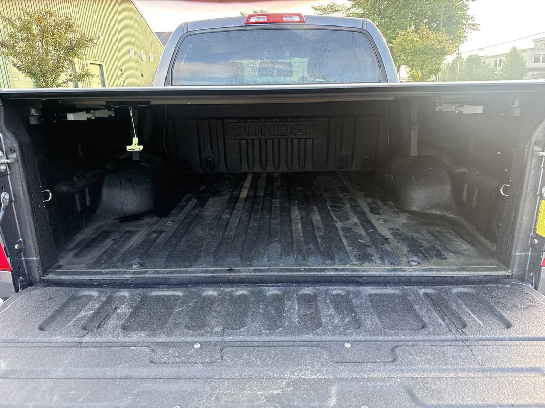 Used 2017 Toyota Tundra SR5 w/ TRD Off Road Package AWD/4WD image 12