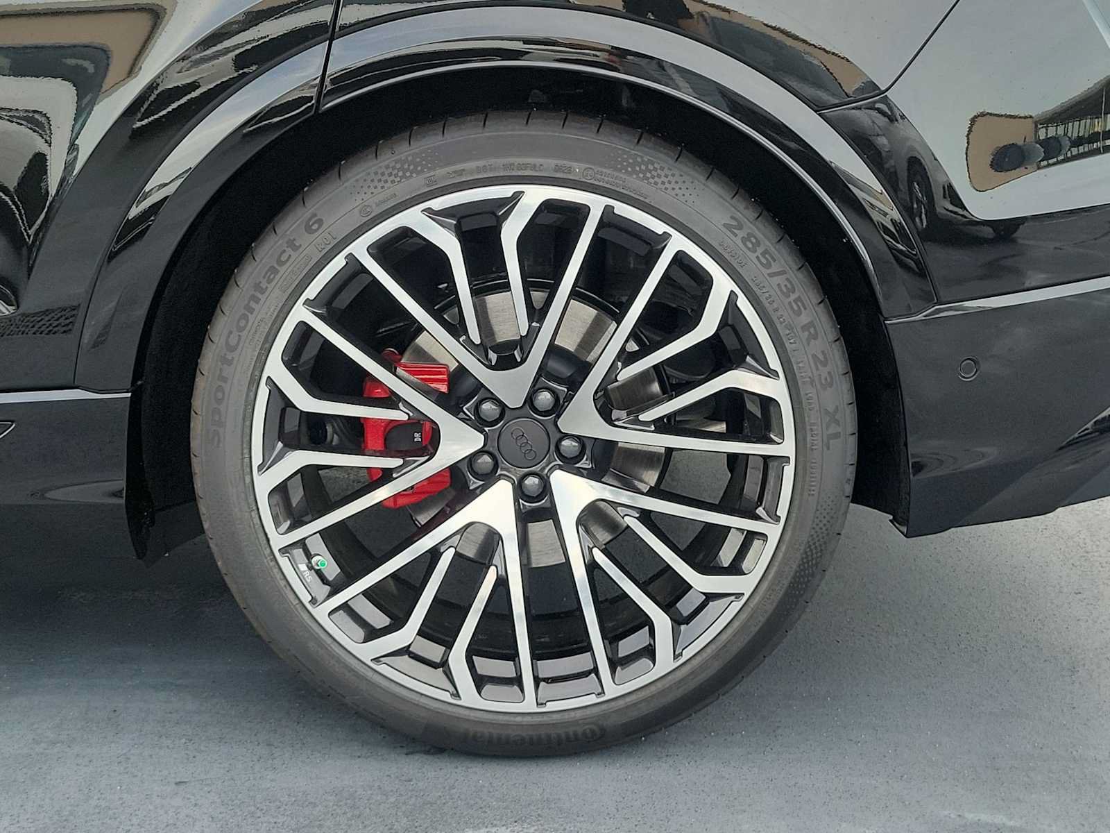 New 2026 Audi SQ8 Prestige AWD/4WD image 12