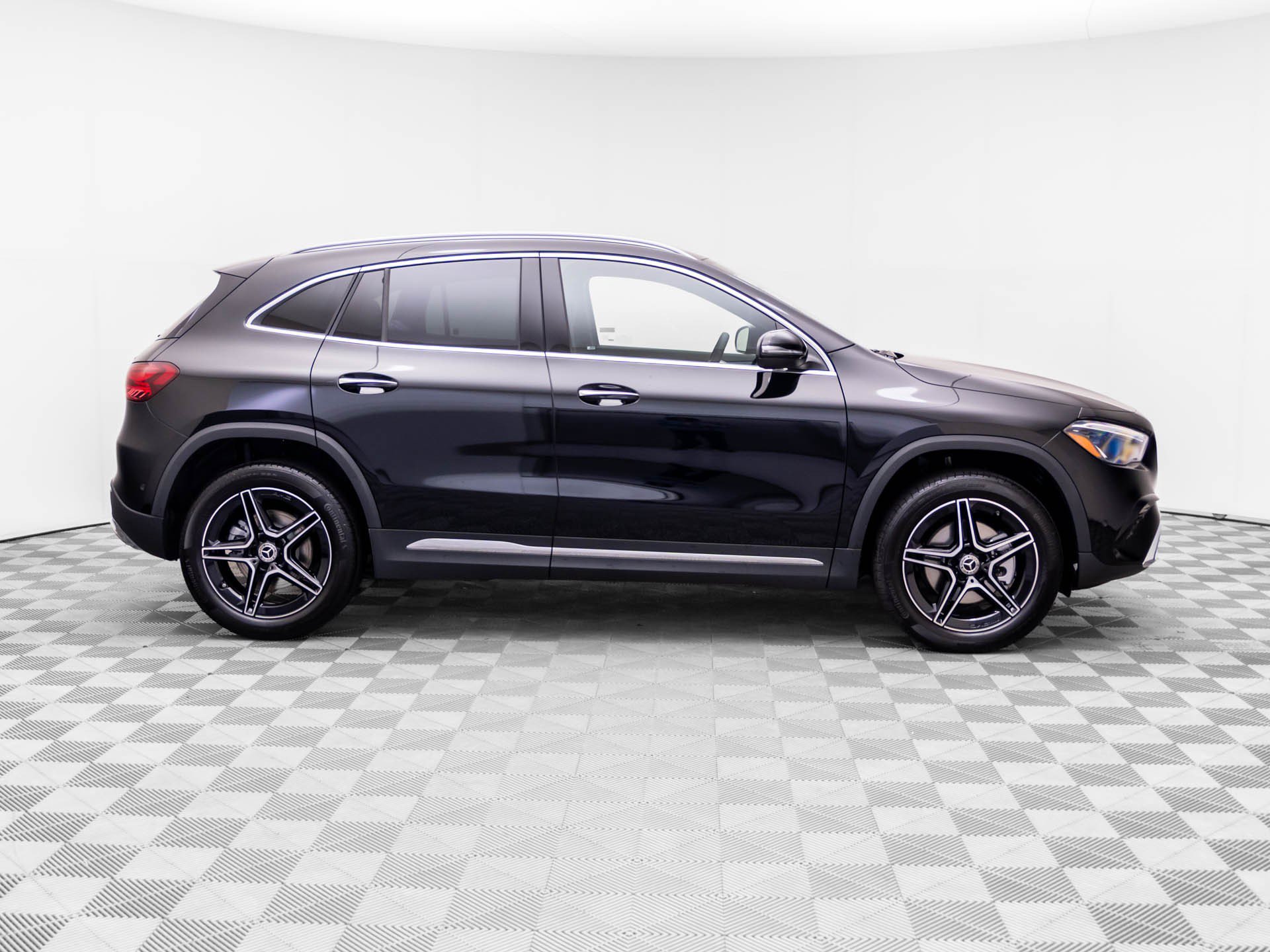 New 2026 Mercedes-Benz GLA 250 4MATIC image 6