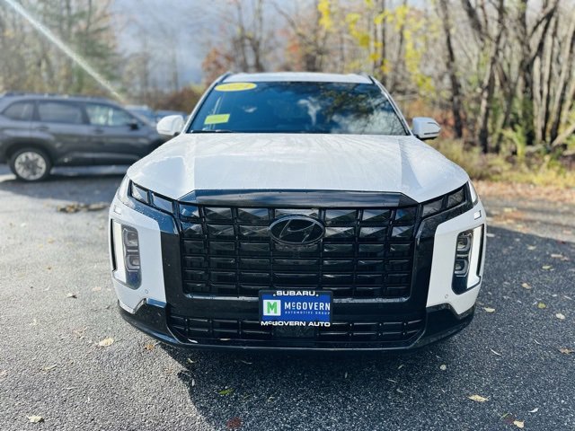 Used 2024 Hyundai Palisade Calligraphy image 2
