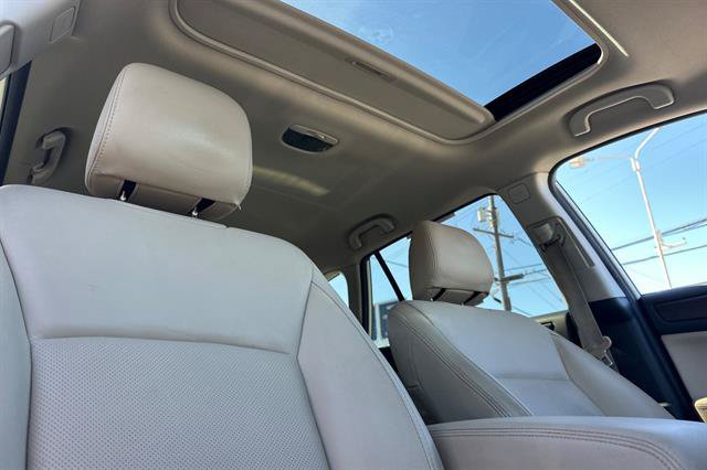 Used 2015 Subaru Outback 2.5i Limited AWD/4WD image 18