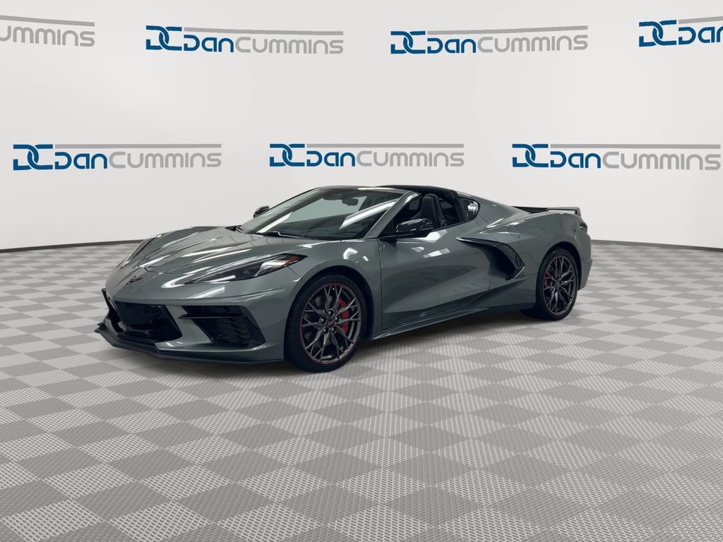 Used 2024 Chevrolet Corvette Stingray Coupe w/ Z51 Performance Package RWD image 4