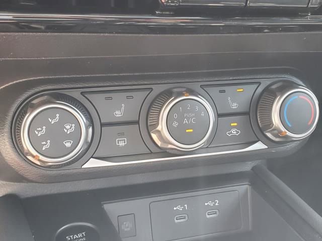 New 2025 Nissan Kicks SV w/ SV Premium Package image 21