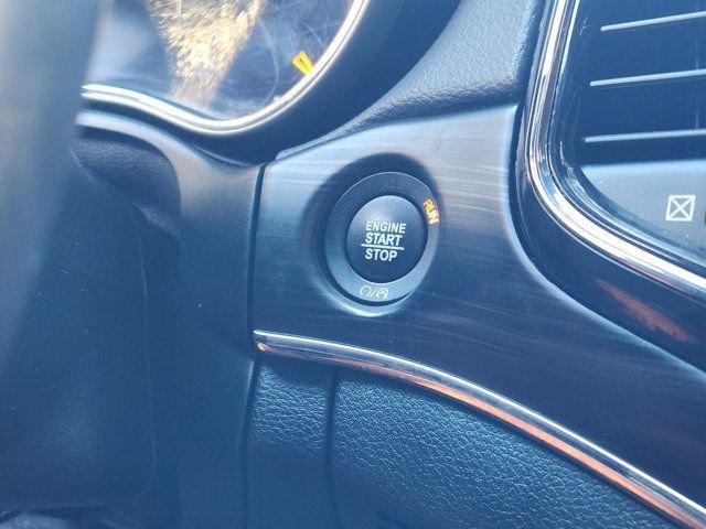 Used 2022 Jeep Grand Cherokee Limited w/ Trailer Tow Group IV image 9