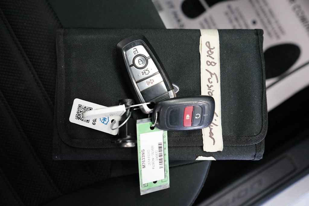 Used 2018 Ford Fusion SE w/ Fusion SE Technology Package FWD image 52