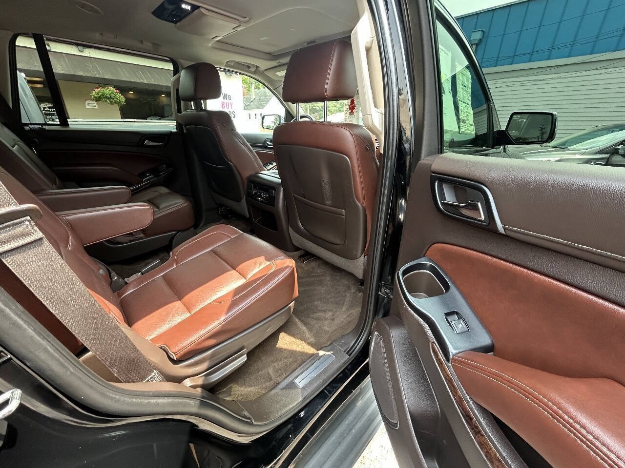 Used 2015 Chevrolet Tahoe LTZ AWD/4WD image 8
