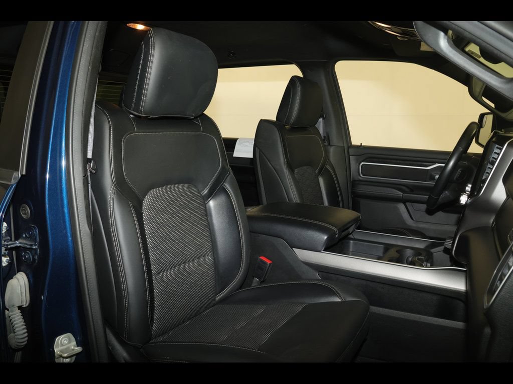Used 2023 RAM 1500 Big Horn AWD/4WD image 30